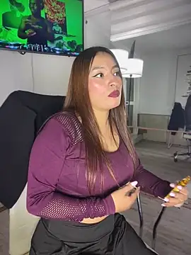 Adarha Ramirez online show from June 2, 1:17 am