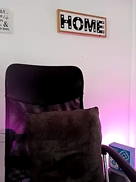 kim7  online show from January 13, 3:38 pm