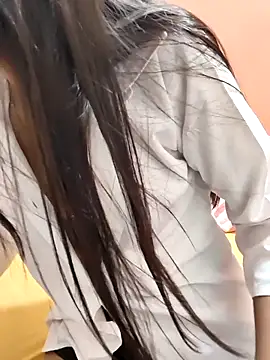 Shalu G online show from September 30, 3:17 pm