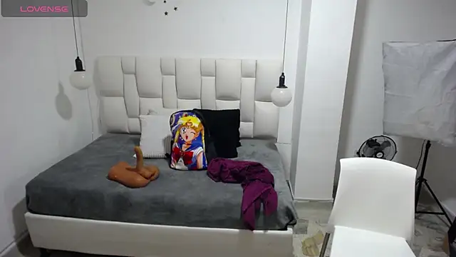 michel rous  online show from November 11, 8:06 pm