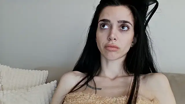 gglingeriee online show from February 10, 1:03 pm