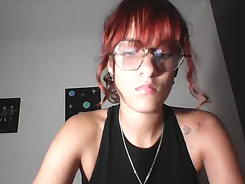 bonniexxx666 online show from December 4, 3:31 am