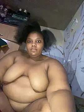 chubbybbw18 online show from October 20, 9:18 pm