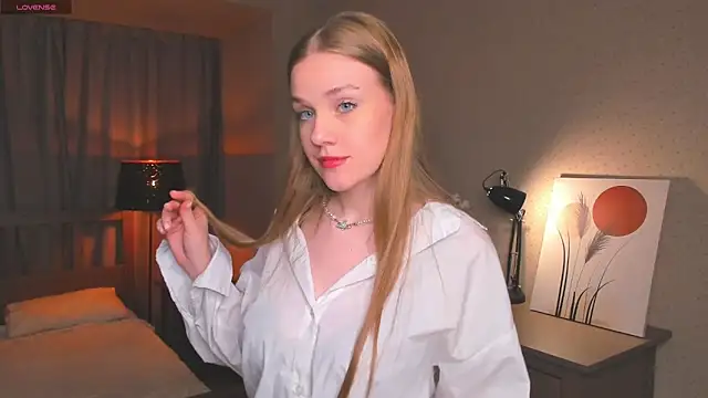 OdellaFrake online show from September 13, 8:17 pm