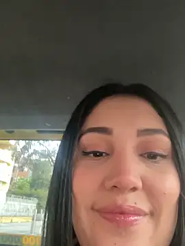 Snapshot of caroline__muller chatting on September 23, 10:57 am caroline muller online show from September 23, 10:57 am