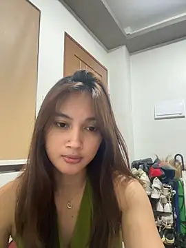 LanySylvia online show from October 23, 4:02 pm