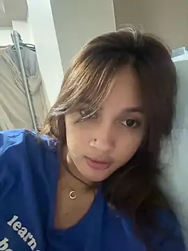 LanySylvia online show from October 22, 4:01 pm