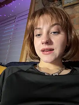 Only April online show from December 1, 6:06 am