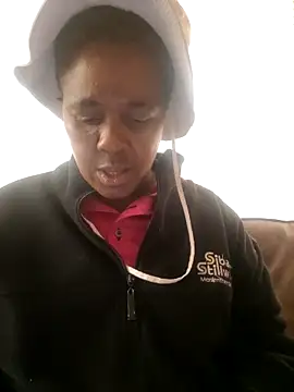 Snapshot of Ebonyboobsmilk chatting on October 19, 11:56 am Ebonyboobsmilk online show from October 19, 11:56 am