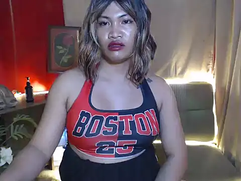 miss laila  online show from January 10, 6:23 pm