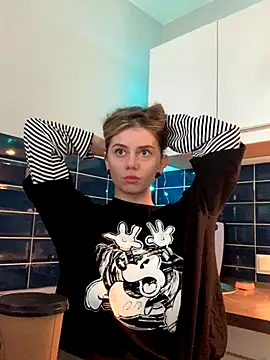 Snapshot of Rainbow_W chatting on September 30, 10:10 am Rainbow W online show from September 30, 10:10 am