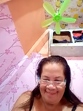 Snapshot of vickyhot1966 chatting on September 21, 10:41 pm vickyhot1966 online show from September 21, 10:41 pm