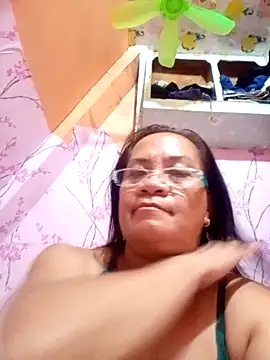 Snapshot of vickyhot1966 chatting on September 9, 12:38 pm vickyhot1966 online show from September 9, 12:38 pm