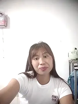 Dung-Thao19 online show from March 4, 11:00 pm