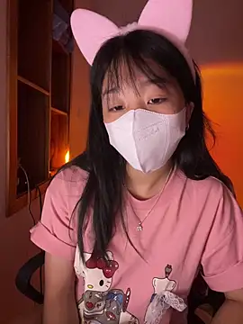 chuppy03 online show from October 19, 7:10 am