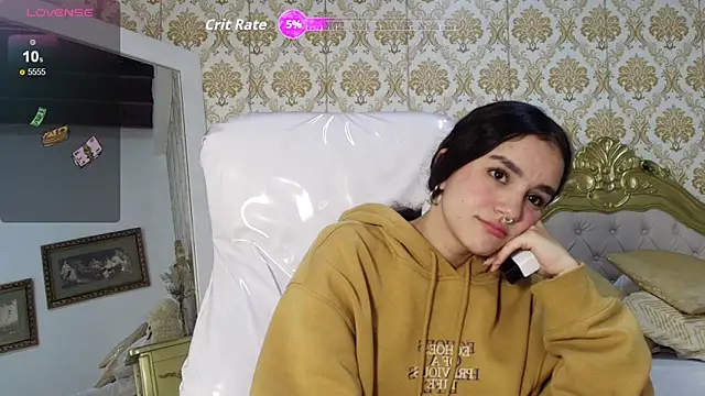 JessB  online show from February 3, 7:51 pm