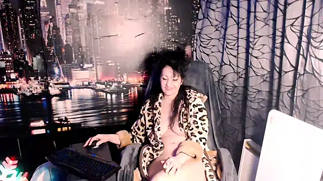 AMOURSWEET2025 online show from February 6, 8:34 pm