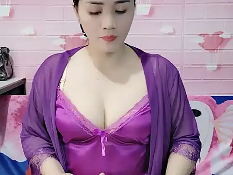 Miu 9117 online show from September 15, 12:30 am