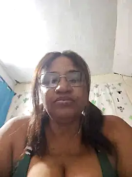 Avannay online show from February 3, 2:53 am