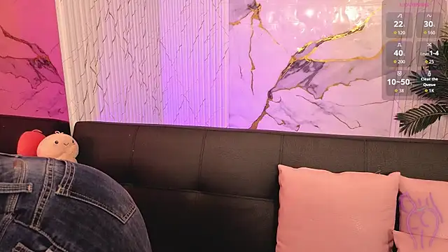 artemiss tay online show from April 9, 7:08 pm