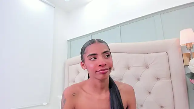 sarah ashbourne online show from December 16, 5:19 pm