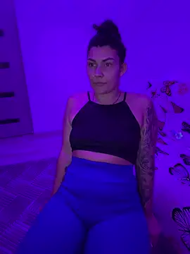 MiaKiittyy online show from June 20, 8:12 pm