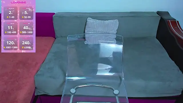 MiaKiittyy online show from October 19, 5:59 pm