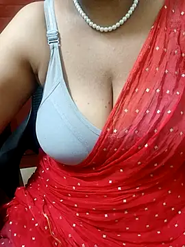 Snapshot of tami_lavanya chatting on September 9, 5:35 pm tami lavanya online show from September 9, 5:35 pm