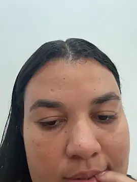 LizAndrade2017 online show from November 26, 5:25 pm