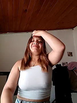 Snapshot of MIA_29- chatting on October 2, 7:19 pm MIA 29- online show from October 2, 7:19 pm