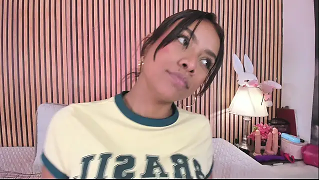 keeyla stone online show from February 3, 12:21 am