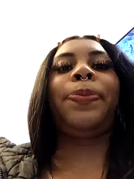 Snapshot of theLayla_DH chatting on October 21, 11:20 pm theLayla DH online show from October 21, 11:20 pm