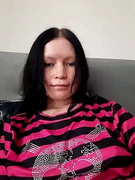 DragonFoxie online show from September 14, 12:25 pm