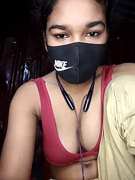 kiron204279 online show from October 31, 4:33 pm