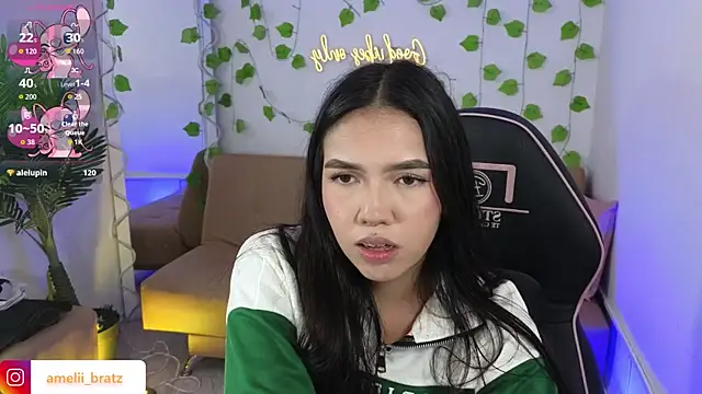 Snapshot of Ameliiaa_tay chatting on September 13, 2:03 pm Ameliiaa tay online show from September 13, 2:03 pm