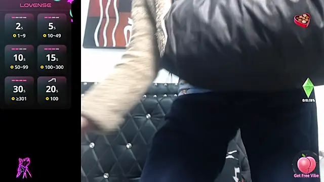 Engeelll online show from February 9, 6:10 pm