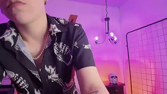 SpencerMontgomery online show from November 12, 7:23 pm