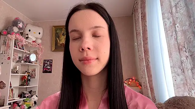 AxyKitten online show from October 1, 11:15 am