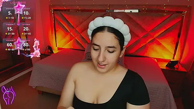 ambar lover online show from November 30, 8:13 pm