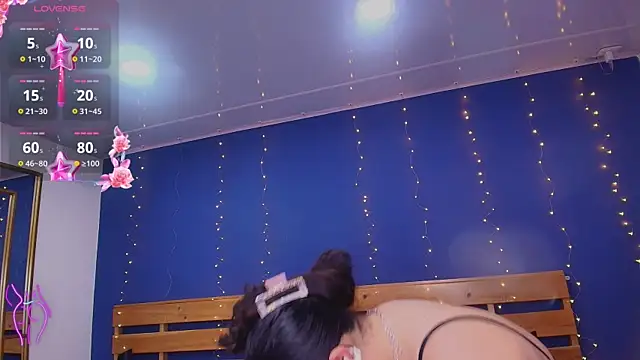 ambar lover online show from October 9, 8:24 pm