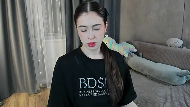 teasememore online show from January 7, 2:09 pm