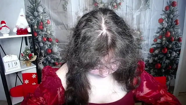 NeonilaLisova online show from December 19, 6:16 am