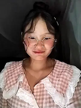 Snapshot of saronla_03 chatting on September 15, 4:14 pm saronla 03 online show from September 15, 4:14 pm