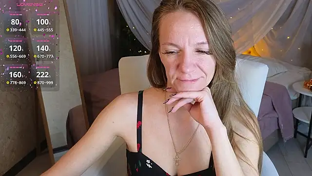 Jesica mooon online show from February 24, 1:38 am