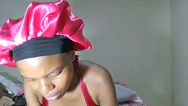 SexyBitchx01 online show from September 25, 4:06 pm