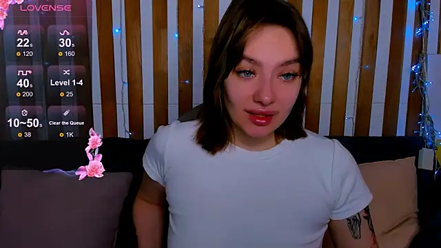 Emily Tylerr online show from February 20, 1:48 am