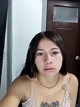 Snapshot of CharlotteSex_ chatting on September 24, 11:09 am CharlotteSex online show from September 24, 11:09 am