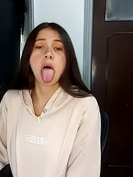 CharlotteSex  online show from November 7, 12:00 pm