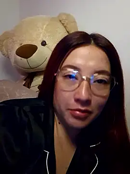 lunnaa  online show from January 15, 5:46 am