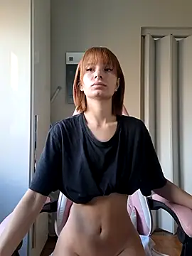 D4ddyslut online show from November 19, 10:37 am